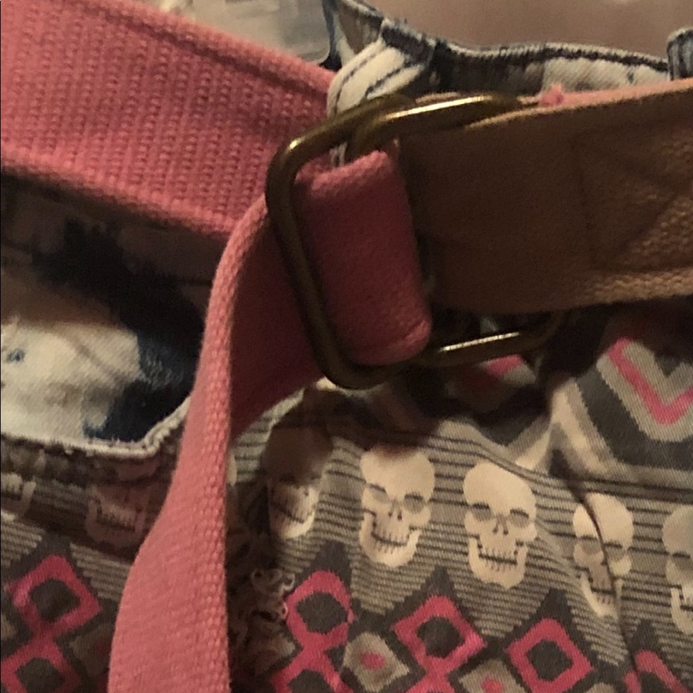 Pink adjustable belt